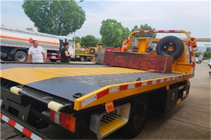 陇南附近拖车电话号码服务